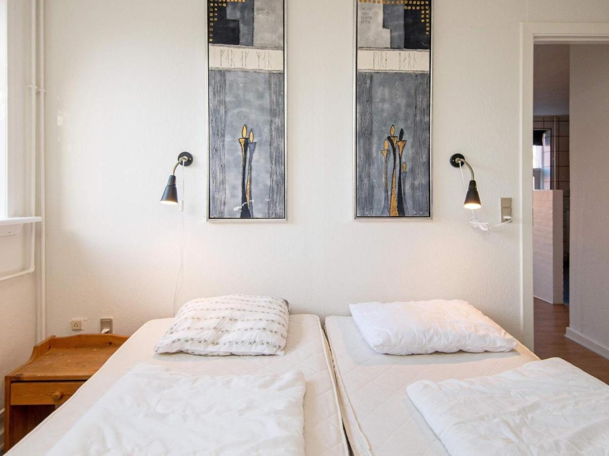 4 Person Holiday Home In Ansager Exteriör bild